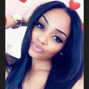 Meet your Posher, Stephany